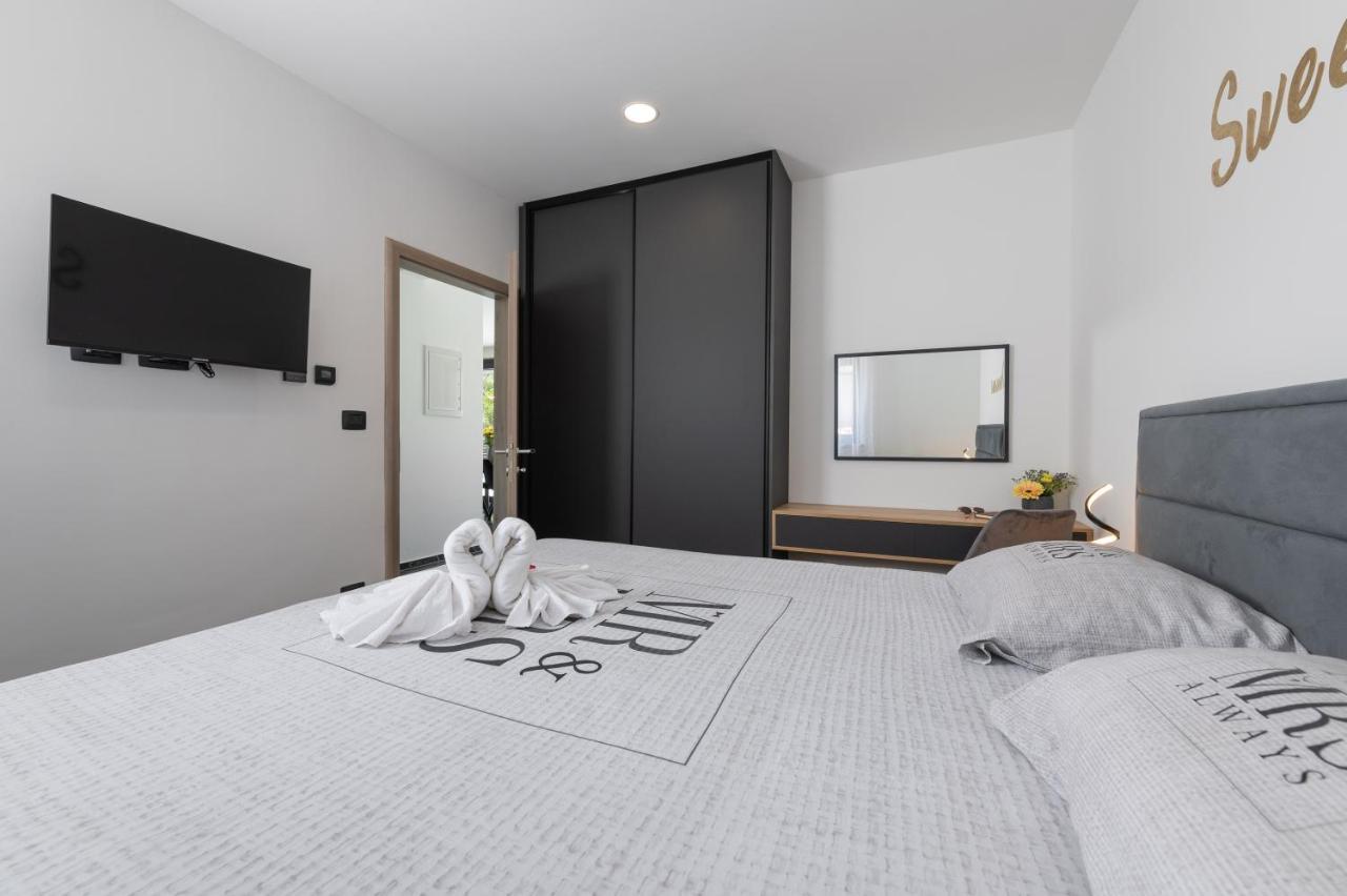 Green Luxury II With Heated Pool, Jacuzzi & Sauna Ruzici  المظهر الخارجي الصورة