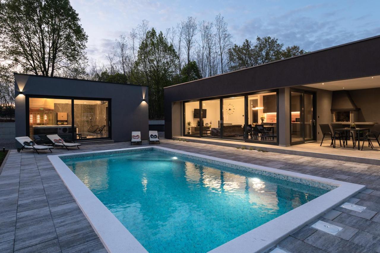 Green Luxury II With Heated Pool, Jacuzzi & Sauna Ruzici  المظهر الخارجي الصورة